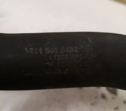 Mercedes-Benz E W211 Engine coolant pipe/hose A2115015482