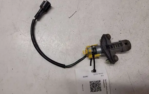KIA Sorento Tailgate exterior lock