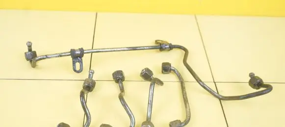 Ford Transit Fuel injector supply line/pipe DRFB