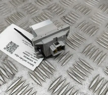 Tesla Model X Heater blower motor/fan resistor 106888000A
