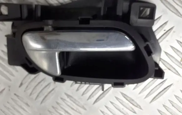 Citroen C4 I Picasso Rear door interior handle trim 96555516VD
