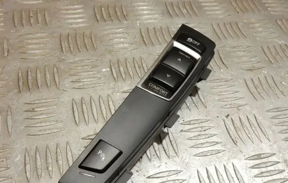 BMW 5 F10 F11 Parking (PDC) sensor switch 9202954 4661