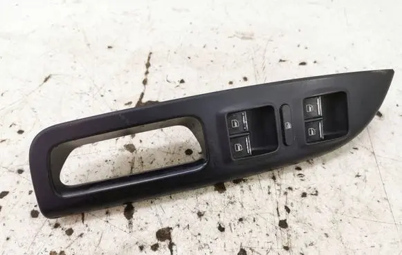 Skoda Octavia Mk2 (1Z) Electric window control switch 1Z0959858A 0616