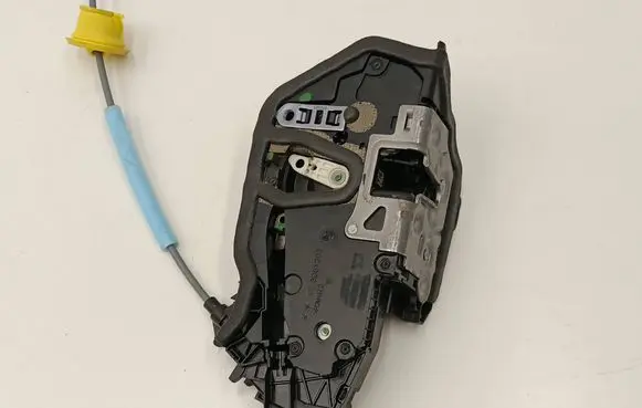 Front door lock