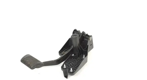 Chrysler Voyager Brake pedal 04861924AC 5580800