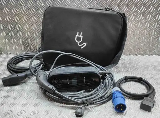 Audi Q7 4M Electric car charging cable 8V4862985B 7PP971678AN