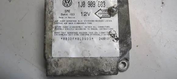Volkswagen Golf IV Airbag control unit/module 1J0909603
