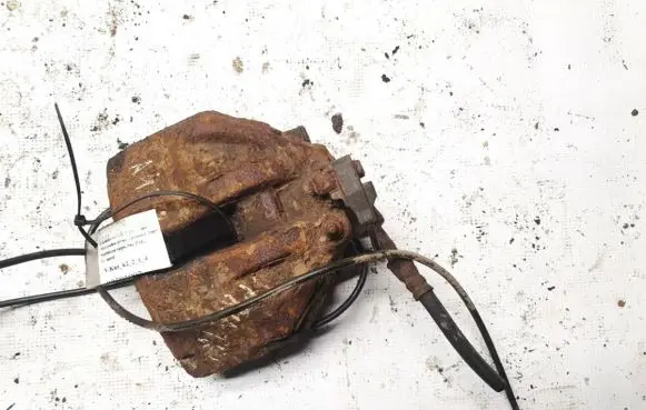 Mercedes-Benz Sprinter W901 W902 W903 W904 Front brake caliper