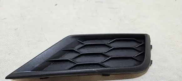 Volkswagen Tiguan Allspace Front fog light trim/grill 5NN853666