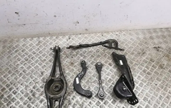 Cupra Formentor Rear upper control arm/wishbone