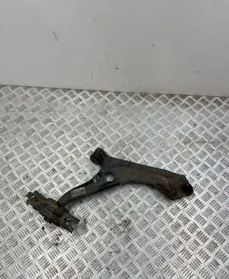 Front lower control arm/wishbone