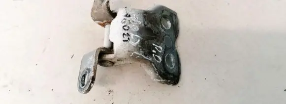 Toyota Corolla Verso E121 Front door upper hinge