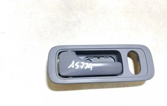 Honda Element Front door interior handle