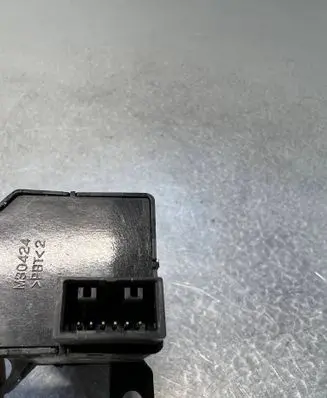 Honda Civic Headlight level height control switch M30424
