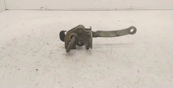 BMW 5 E34 Front door check strap stopper 1934020