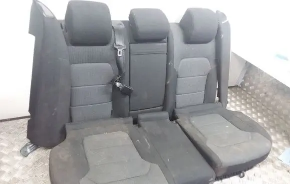 Rear seat
