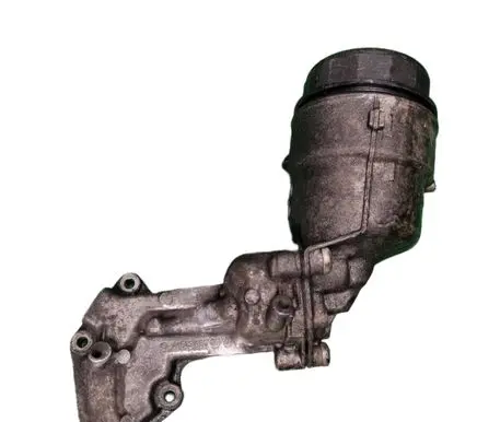 Mercedes-Benz ML W164 Oil filter mounting bracket A6421800010