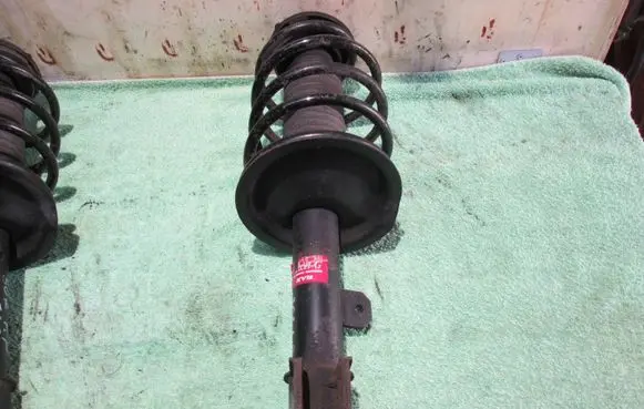 Peugeot 307 Front shock absorber with coil spring