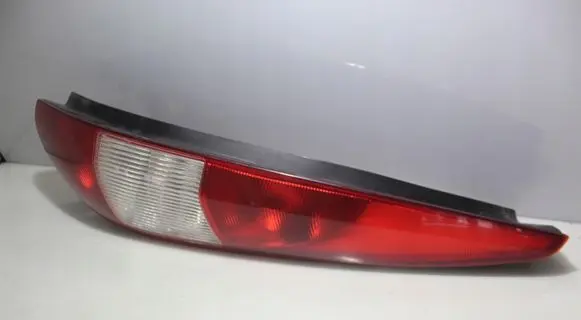 Ford Mondeo Mk III Rear/tail lights
