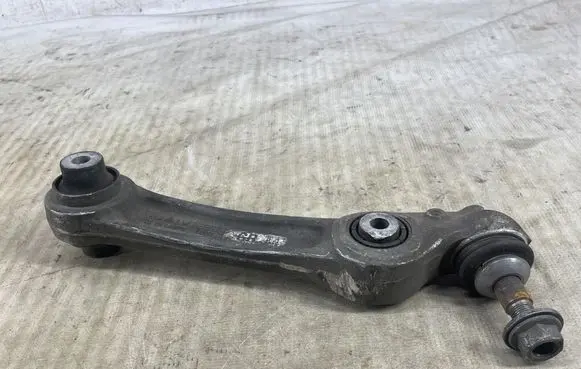 BMW 7 F01 F02 F03 F04 Front lower control arm/wishbone 36164 6082T6