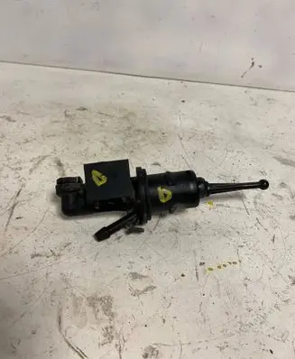Skoda Octavia Mk2 (1Z) Clutch master cylinder 1K0721388M
