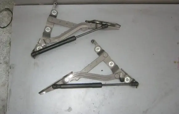 Audi A5 8T 8F Tailgate/trunk/boot hinge 8F0827302A
