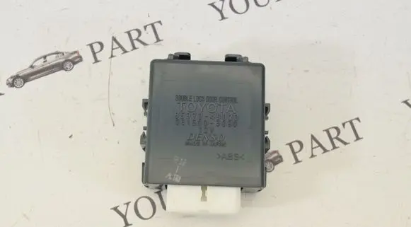 Lexus RX 330 - 350 - 400H Door central lock control unit/module 8597048020