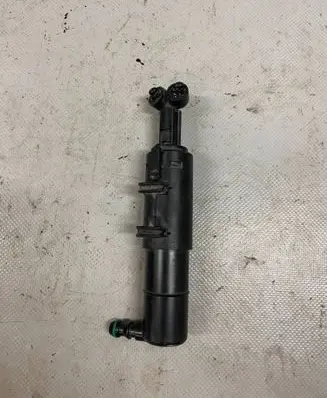 Mercedes-Benz C W204 Headlight washer spray nozzle A2048602847