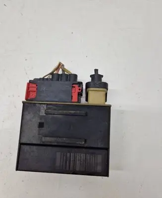 Peugeot 3008 I Glow plug pre-heat relay 9662570880 08091333735 01801006
