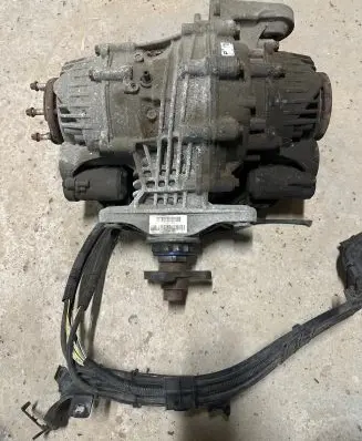 BMW X5M F85 Rear differential P785017002 T0332210AGGT50