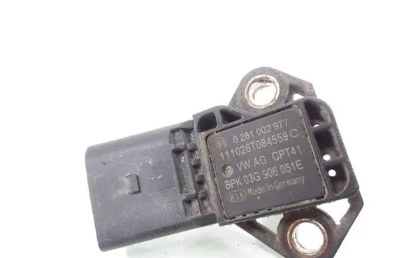 Audi A6 S6 C7 4G Air pressure sensor 03G906051E 0281002977