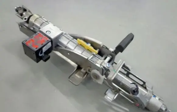 Renault Laguna III Steering wheel axle