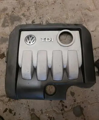 Volkswagen Golf V Engine cover (trim) 03G103925BL 03G103925BM 03G103925BN