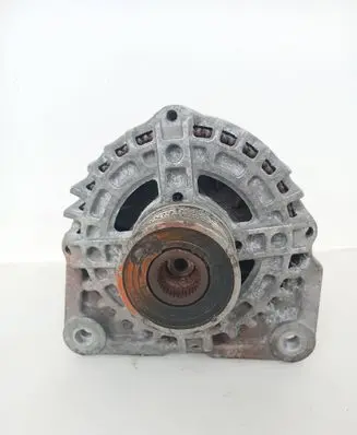 Nissan X-Trail T31 Generator/alternator 23100EN00B 12V140A