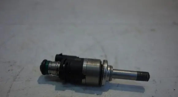 Ford Puma Fuel injector H6BG9F593AB