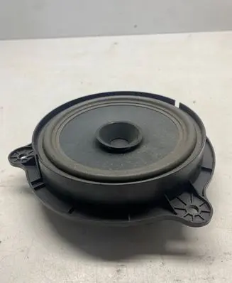 Nissan Note (E11) Rear door speaker 281569u00a 7606500495