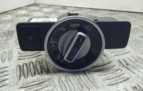 Mercedes-Benz GLA W156 Light switch A2129050551
