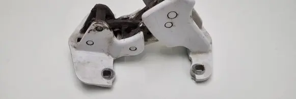 Nissan Primastar Loading door lower hinge 