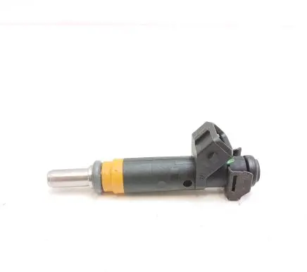 BMW 7 E65 E66 Fuel injector 7506924