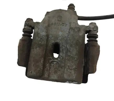 Toyota Prius (XW20) Front brake caliper