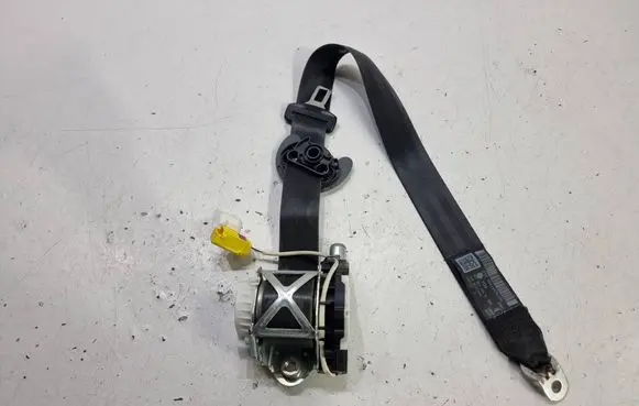 Volkswagen PASSAT CC Front seatbelt 3C1857706R YD41917610V 34077660