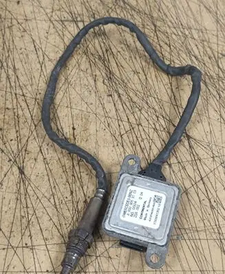 Mercedes-Benz E W213 Lambda probe sensor A0009059703