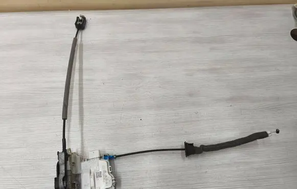 Front door lock