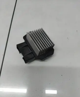 Toyota Corolla Verso AR10 Heater blower motor/fan resistor 4993002121