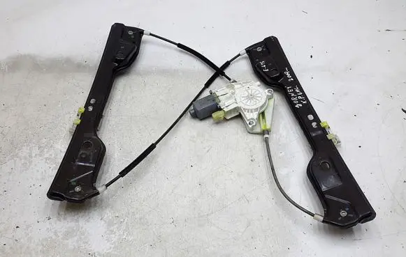 Dodge Journey Rear door window regulator with motor 961925102