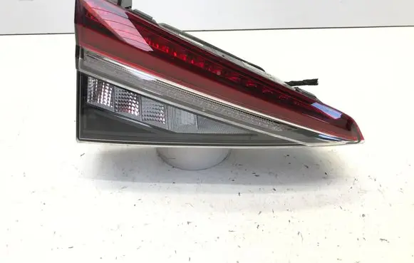 Skoda Kodiaq Tailgate rear/tail lights 565945307E