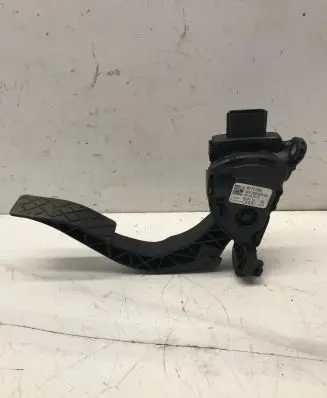 Audi A5 8T 8F Accelerator throttle pedal 8K1721523A 6PV00950520