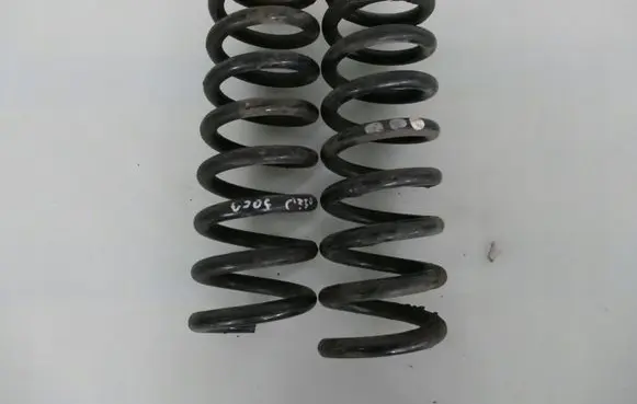 Mercedes-Benz C W204 Rear coil spring