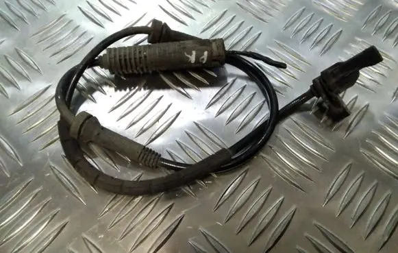 BMW 1 E81 E87 ABS brake wheel speed sensor 10071161983