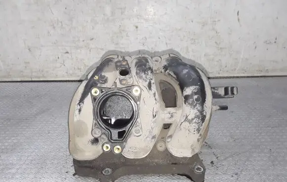 Citroen C1 Intake manifold